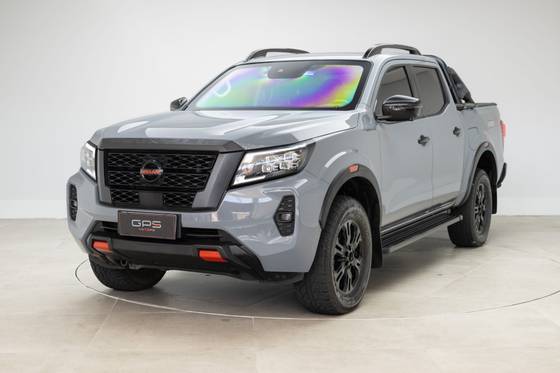 NISSAN FRONTIER 2.3 16V TURBO DIESEL PRO4X CD 4X4 AUTOMÁTICO